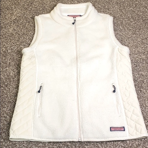 Vineyard Vines Sherpa Fleece Vest - Picture 4 of 7